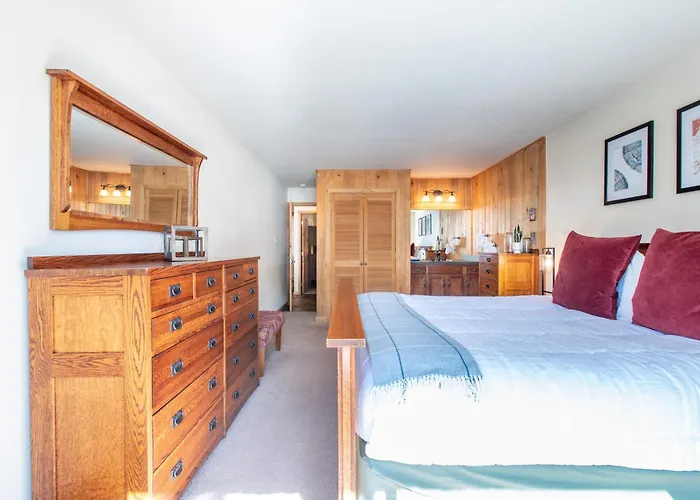 Holiday home Snowbridge Square 101