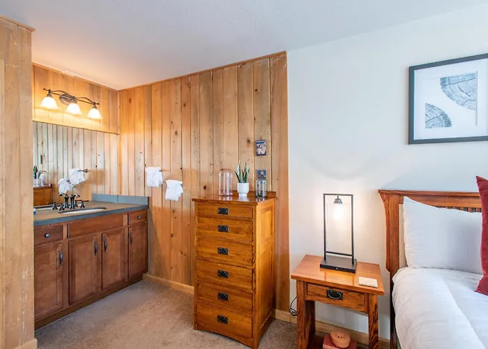 Snowbridge Square 101 Holiday home *