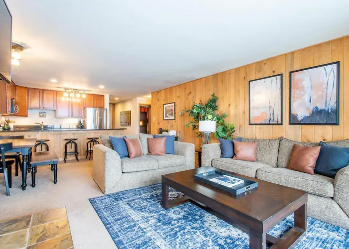 Snowbridge Square 101 Holiday home
